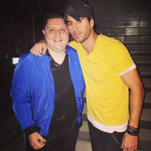 Enrique Iglesias  and Armenian singer Armenchik